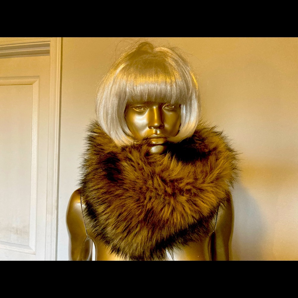 Faux fur neck warmer/scarf/wrap
